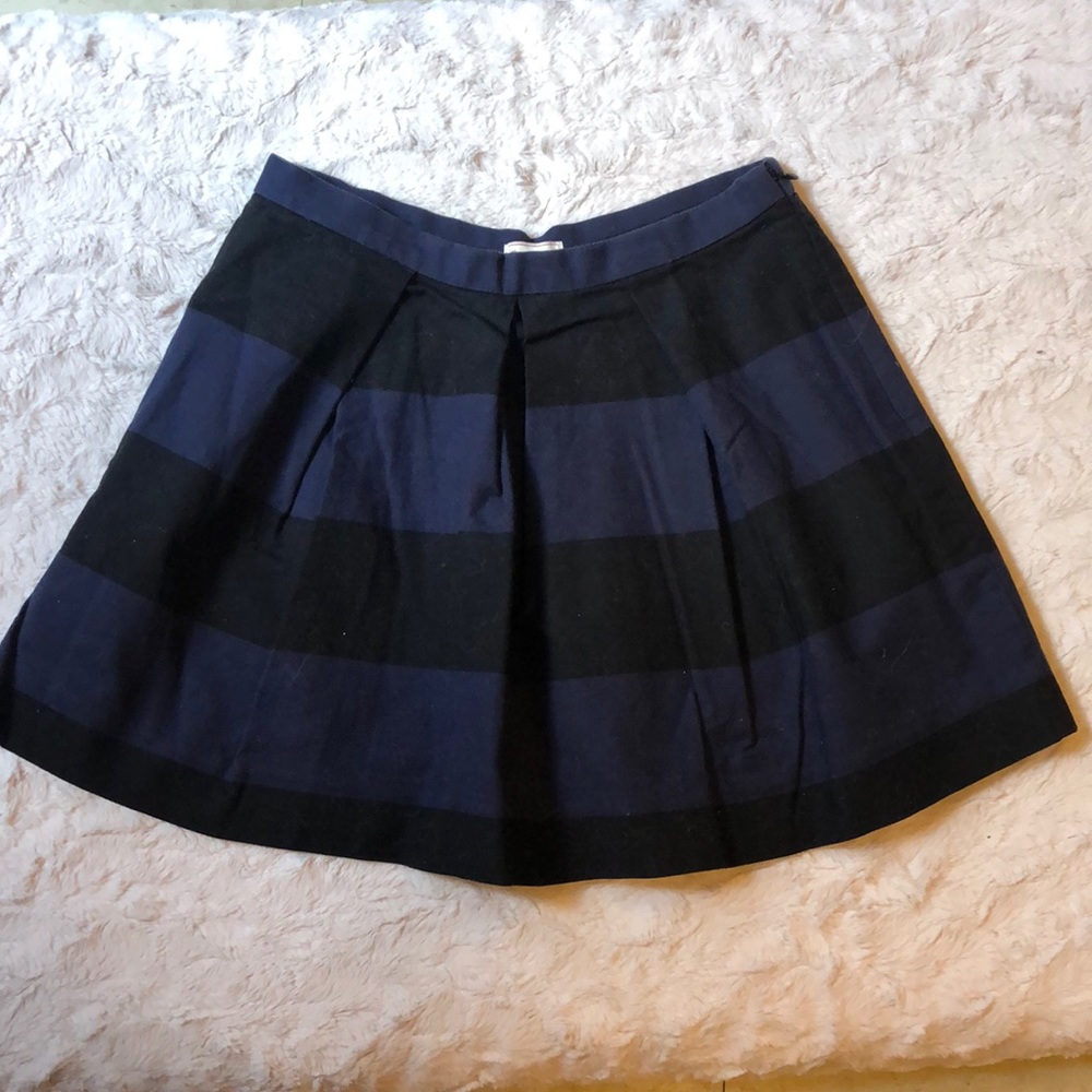 Gap pleated striped skirt